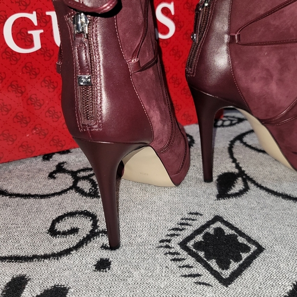 Guess Booties Size 8.5 - Picture 5 of 9